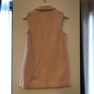 Banana Republic Jackets & Coats - Banana Republic Sleeveless Jacket Banana Republic Jackets & Coats - Banana Republic Sleeveless Jacket